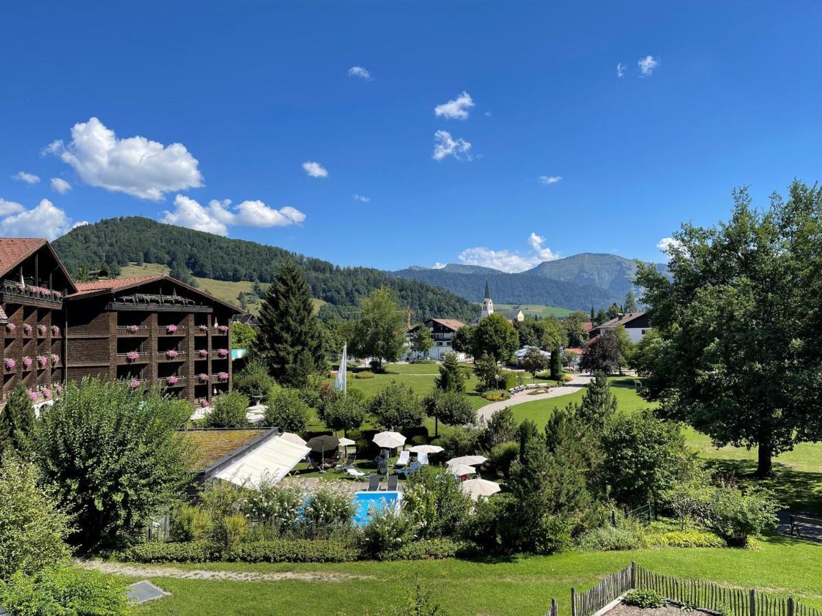 Lindner Hotel Oberstaufen Parkhotel, Part Of Jdv By Hyatt Exterior photo