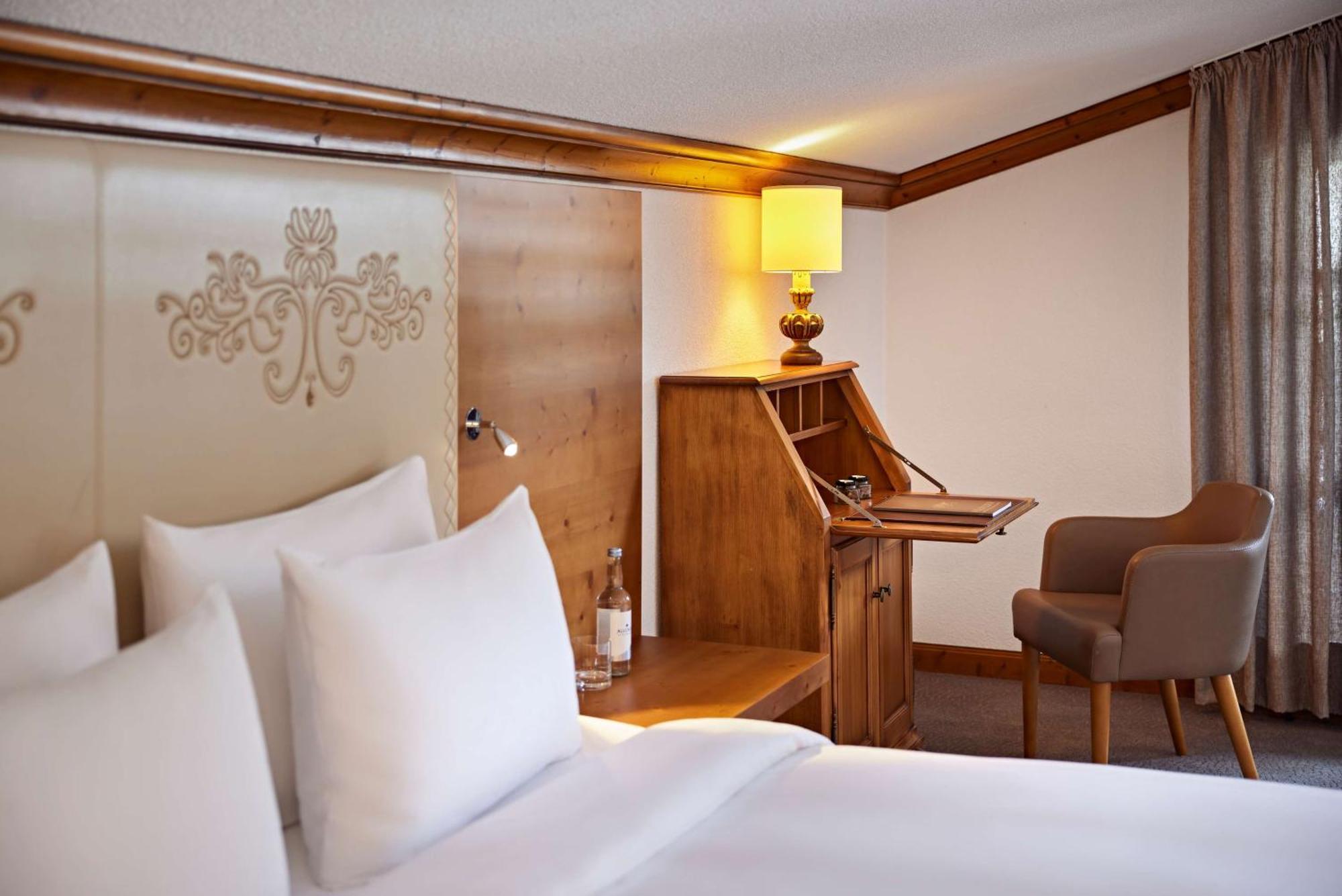 Lindner Hotel Oberstaufen Parkhotel, Part Of Jdv By Hyatt Exterior photo